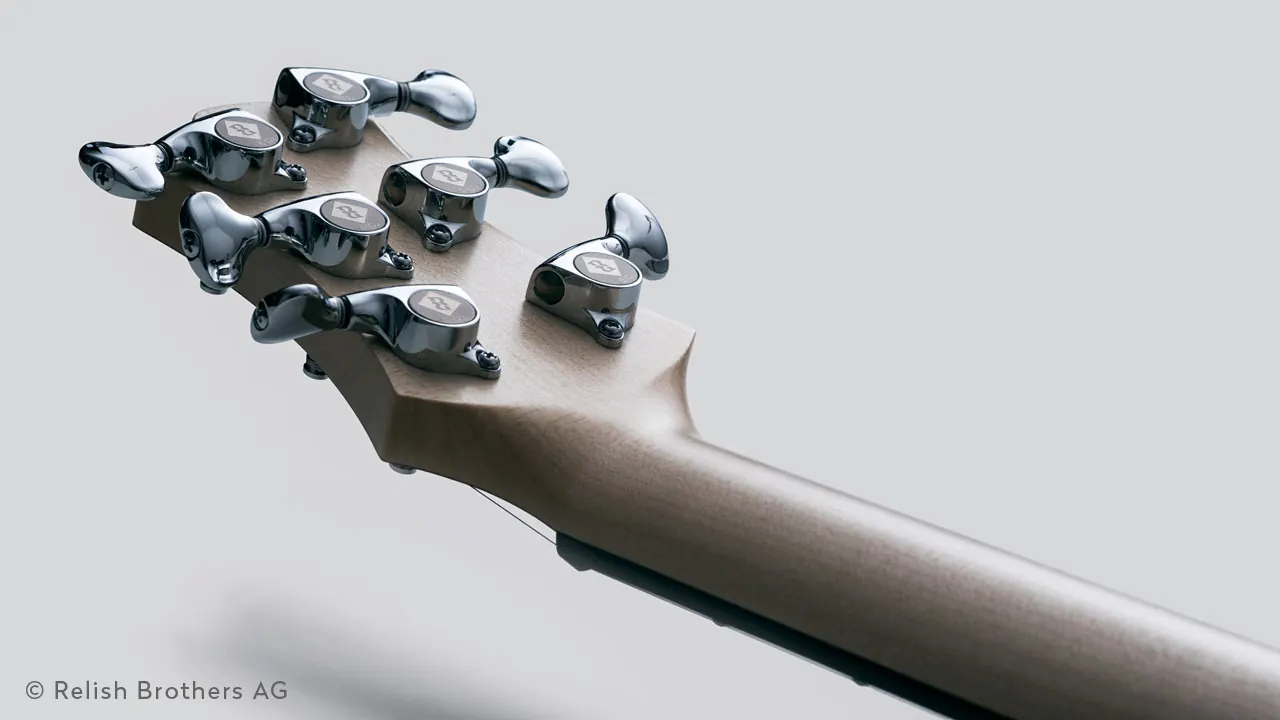 Pre-bent guitar neck (Bent Neck) by Relish Guitars with continuous grain